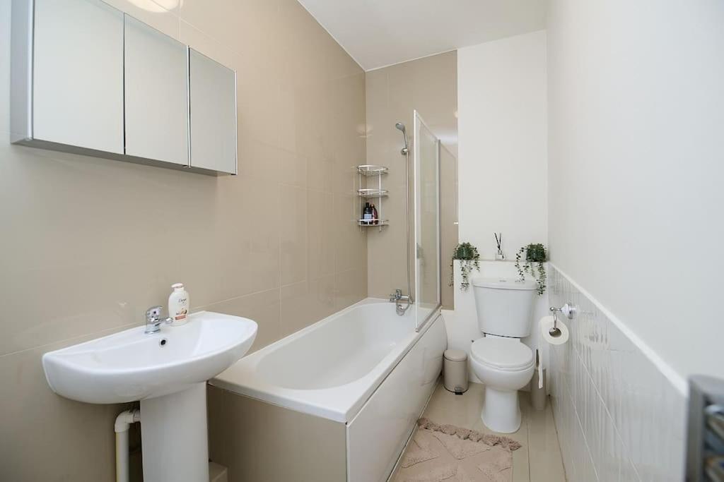 Fabulous 3 Bed Nw London Apartment With Private Garden Exterior foto